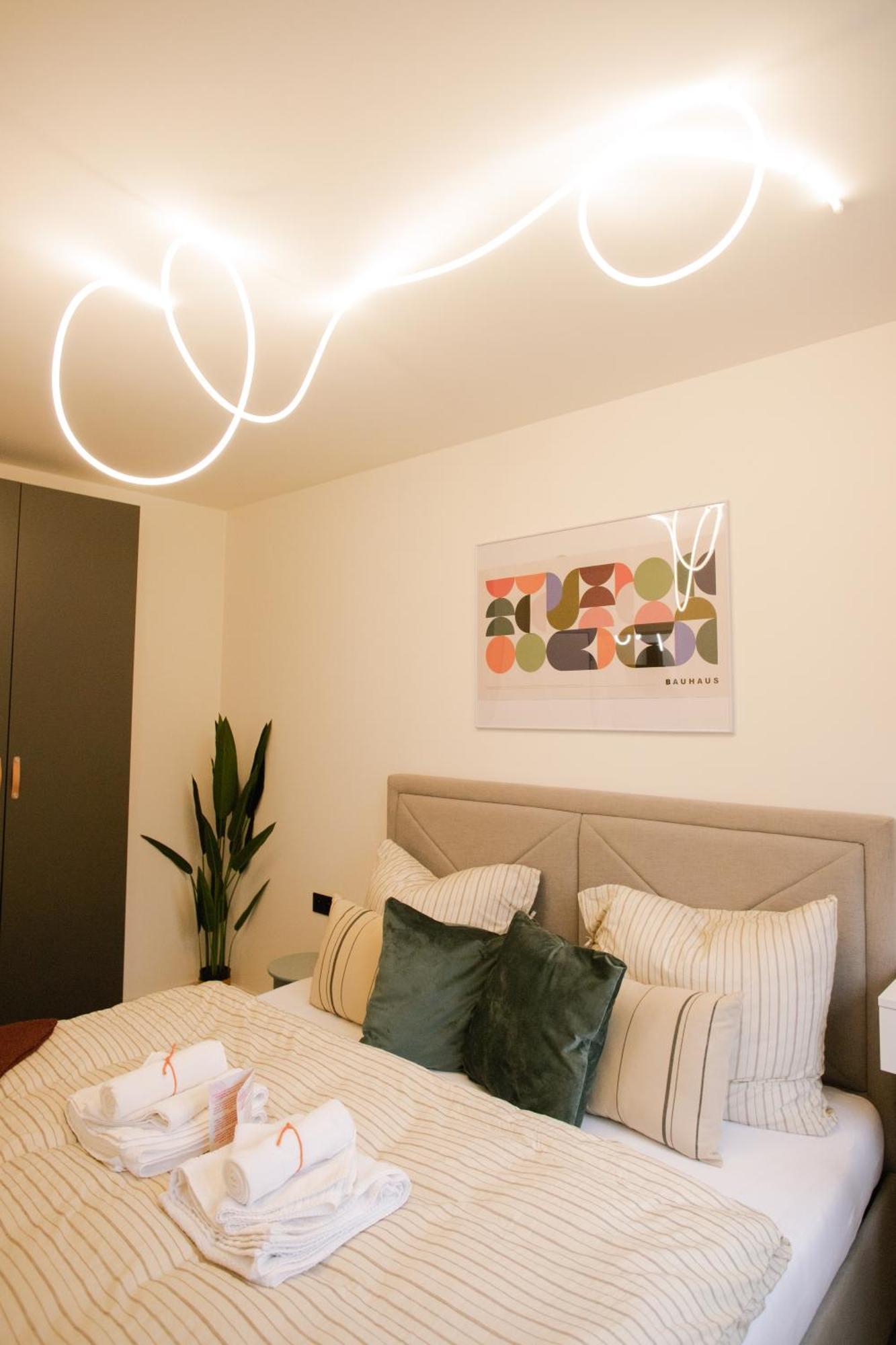 Krivoo Apartments I - Private Parking Košice Esterno foto